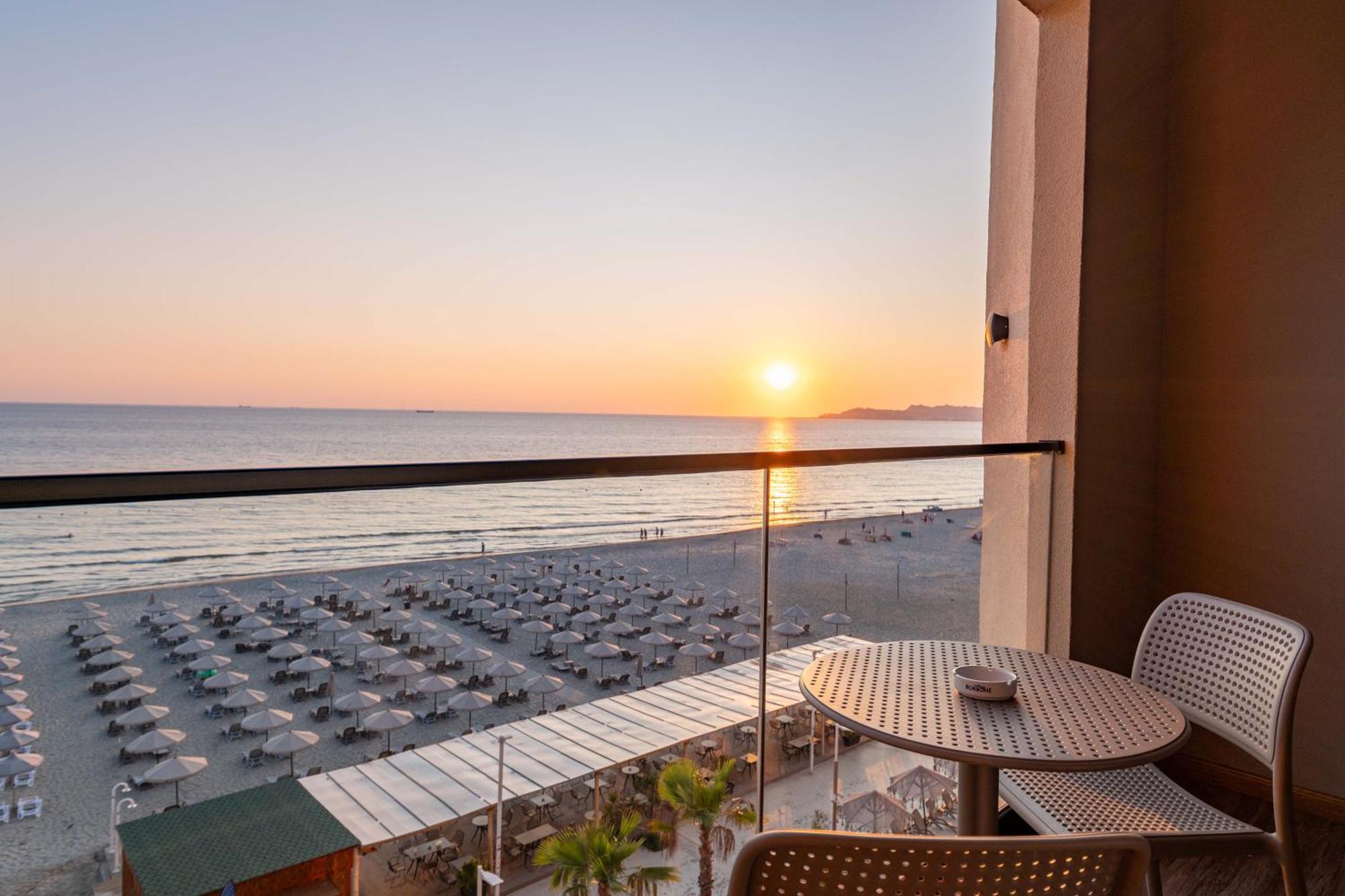 Aks Hotell